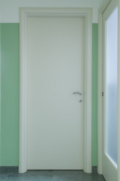 Porta laccata cieca liscia - Laccatura ral 9010
